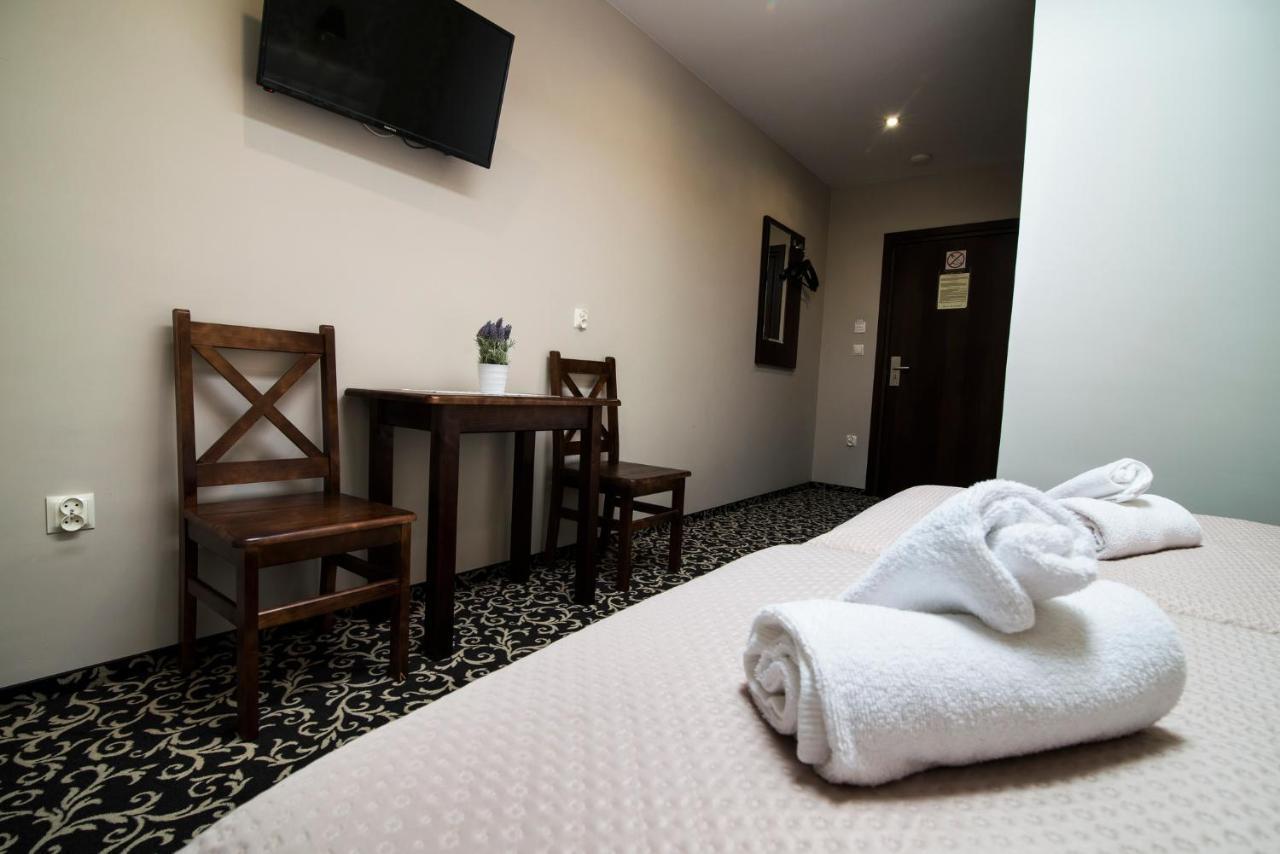 Pod Ksiecia Gorka Hotell Oleszyce Exteriör bild