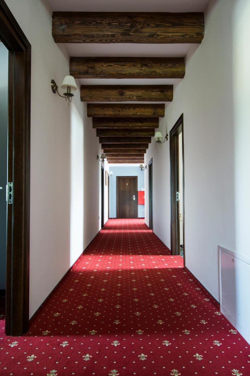 Pod Ksiecia Gorka Hotell Oleszyce Exteriör bild